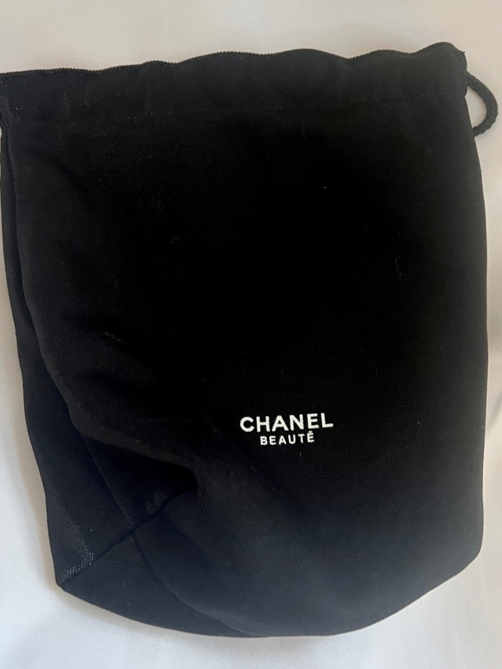 Chanel Beauté Makeup pouch bag